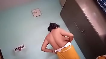 indian bathroom sist