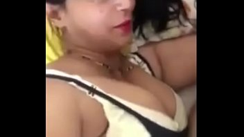 sexy milf porn gece kondu evinde sikiyor akraba kizini