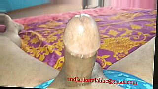 kerala girl wearing chudi