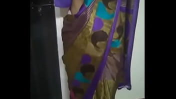 aunty saree ass video