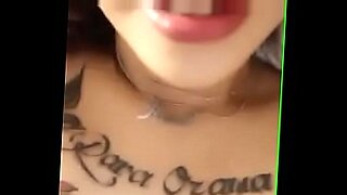 tante indonesia cobain anal