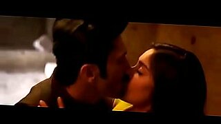 naughty america in hindi dubbed