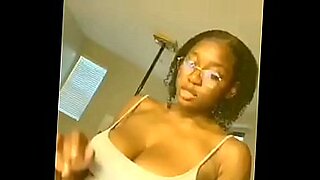 xhamster sexy big ass mom sun rep moves