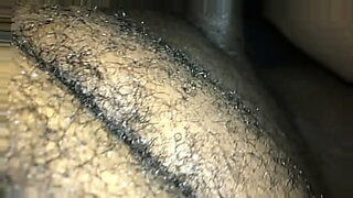 hairy small twerk