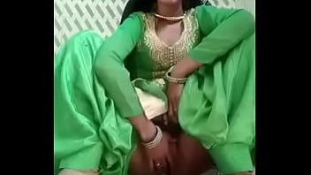 desi jangli aunty boy sex dcom