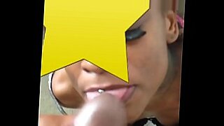 teen swallows cum on webcam