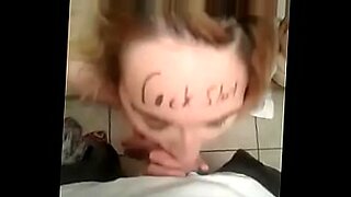 pettry blonde girl fuck at park in night