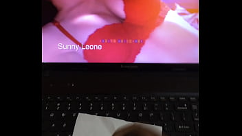 bollywood actress boob press leaked