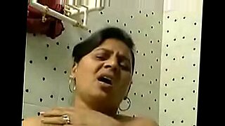 mom bathing with teen son