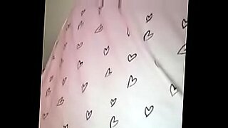 sunny leone honeymoon video using condom with his husband