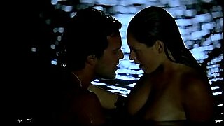 sunny leone xxx video with boy 20010