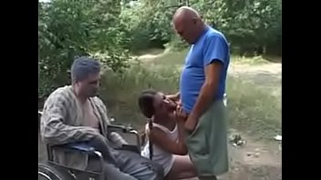 dad fuck daughter front mom