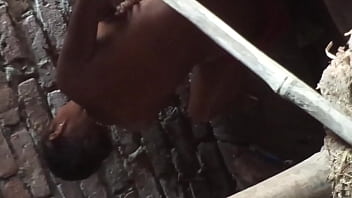 indian women nude bathing outside hidden cam video
