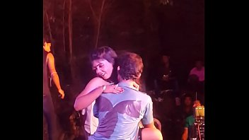 desi hot nude couple dance on the stage