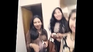 ver videos de chicas perunas colegialas teniendo sexo