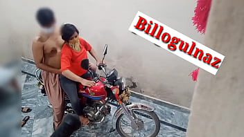 indian girls suck and fuck in publice wiwth hindi audio only