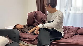 russian mature mom playing with two dildos part 1