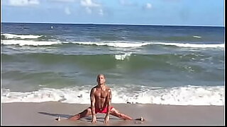 rus public cum masturb beach watching beach porn