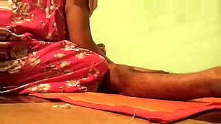 punjabi aunty salwar suit sex videos desi field sleeping