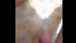 femme francaise se masturbe en webcam