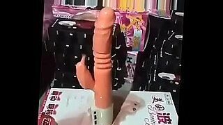 video cewek ngocok memek horny masturbasi di kamar mandi