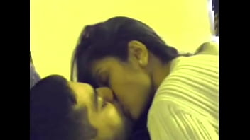 hot romantic kiss xxx