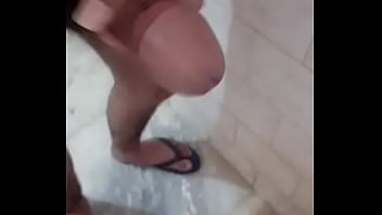 colombia mom big tits and big ass