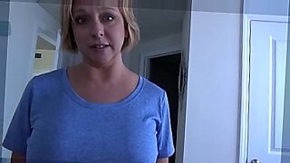 mom catches son and daughtermom and son want to have sex