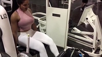 brasilian big booty milf enjoy big cock handjob part