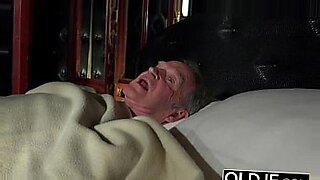 russian pov mmf sex with wife and friend