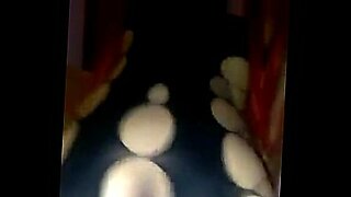 download hot bengali indian red saree girl hotel sex with her brother friend hd video