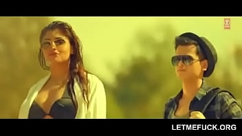 desi bhabhi aur de war ke cudai video daonlaod