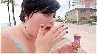 bbw shemale juicynikki out in public sex