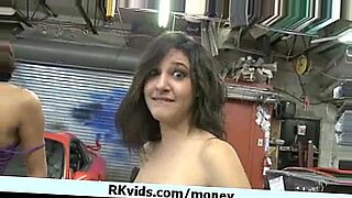 big titty brunette sucking off stranger in money talks stunt