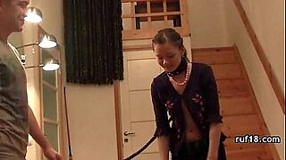 japanese mistress piss into slave mouth