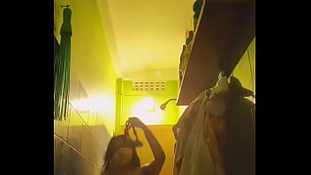 indian desi college girl fukking with boyfriend in hotel