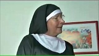 cam nun spanking