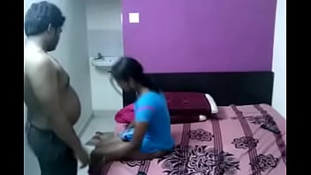 indian aunty dhouting while fuck