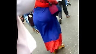 indian aunty ass closeup 2016