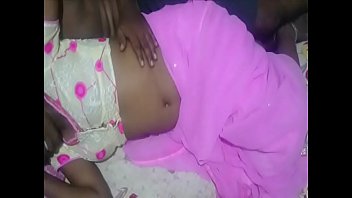 indian village saree antay boobs