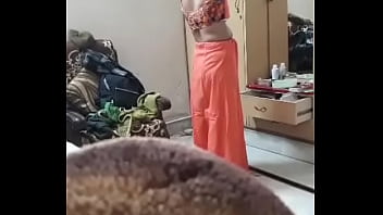 indian slim aunty