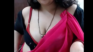 indian big nipple saree