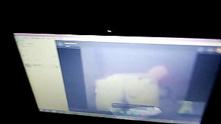 webcam skype arab man