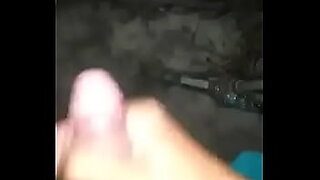 phim sex gay bu cu thot cu vao mom