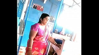 indian fat aunty doing handjob