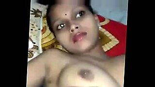 bangla desi wife with husbands fucking