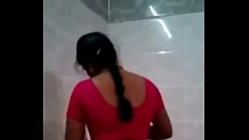 indian actress hidden camera leaked mms