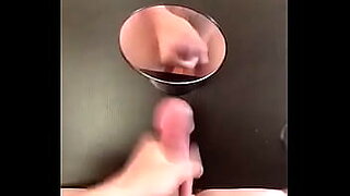 girls masturbate fingering orgasm