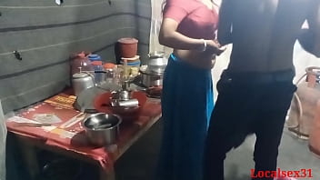 indian sardar sharing wife wkth friends sex video