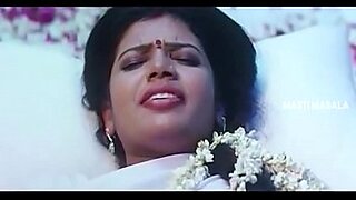 super hot aunty suma dongalatho full night romance boob press navel thigh show